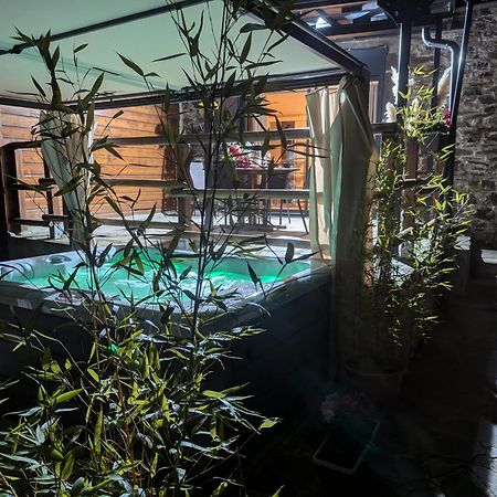Chambres D'Hotes Le Lepadou-Bas Saint-Chély-dʼAubrac Esterno foto