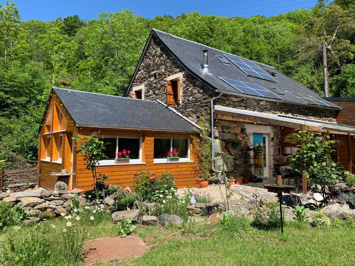 Chambres D'Hotes Le Lepadou-Bas Saint-Chély-dʼAubrac Esterno foto
