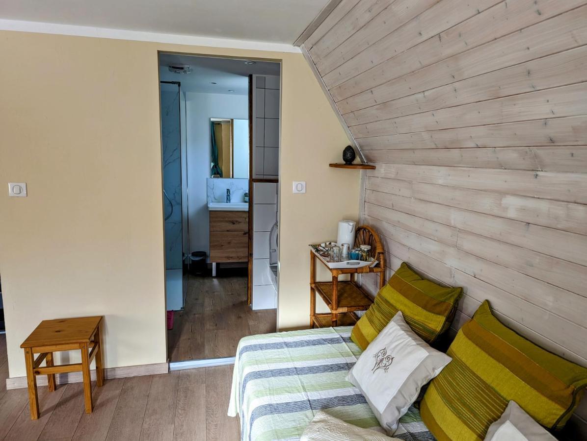 Chambres D'Hotes Le Lepadou-Bas Saint-Chély-dʼAubrac Esterno foto